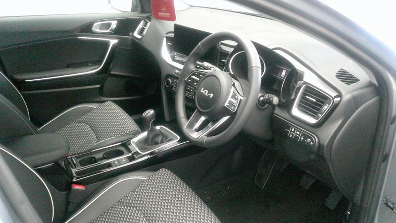 Used Kia Ceed 2025 for sale - 77116880: Photo 10