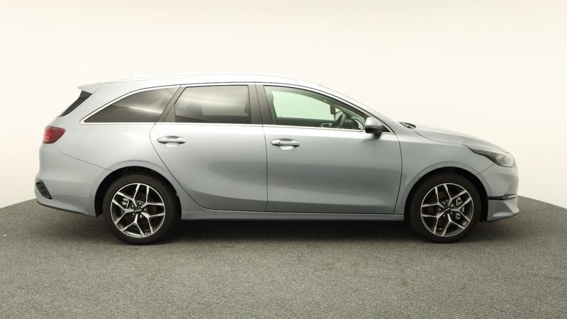 Used Kia Ceed 2025 for sale - 77116880: Photo 2