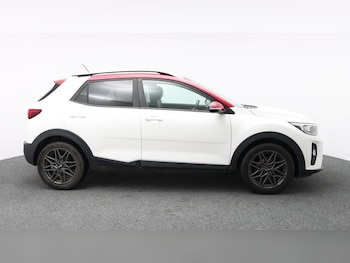 Used Kia Stonic 2020 for sale - 77476871: Photo