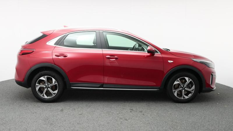 Used Kia XCeed 2023 for sale - 77117062: Photo 2