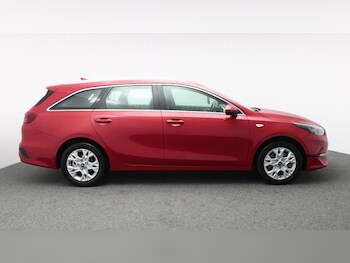 Used Kia Ceed 2025 for sale - 77620002: Photo