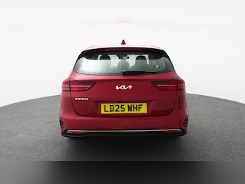 Used Kia Ceed 2025 for sale - 77620002: Photo