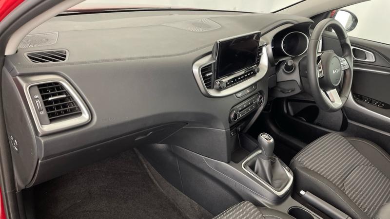 Used Kia Ceed 2025 for sale - 77620002: Photo 8