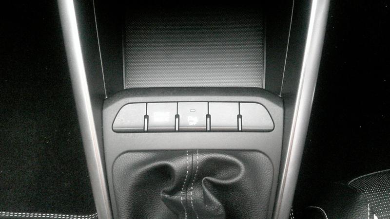 Used Kia Stonic 2023 for sale - 77116650: Photo 15