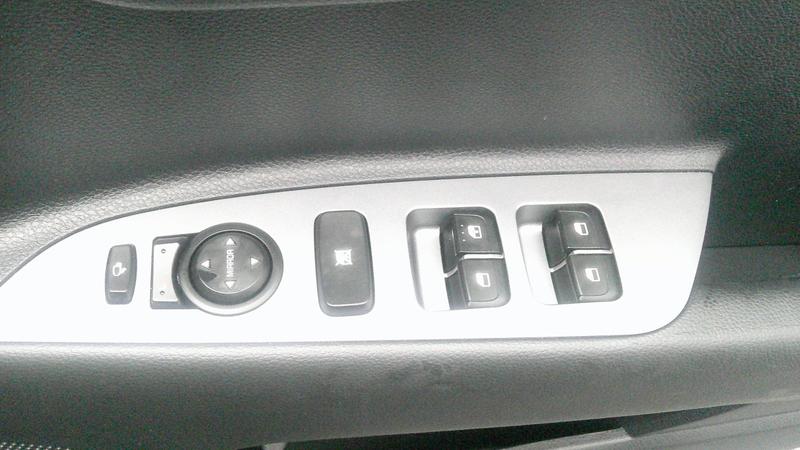 Used Kia Stonic 2023 for sale - 77116650: Photo 16