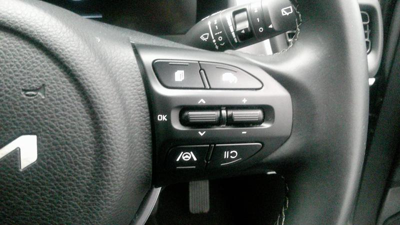 Used Kia Stonic 2024 for sale - 77157337: Photo 17