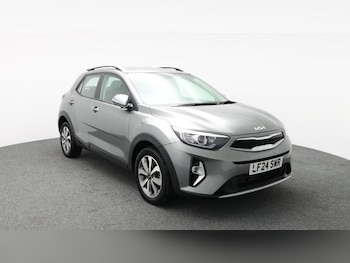 Used Kia Stonic 2024 for sale - 77157337: Photo
