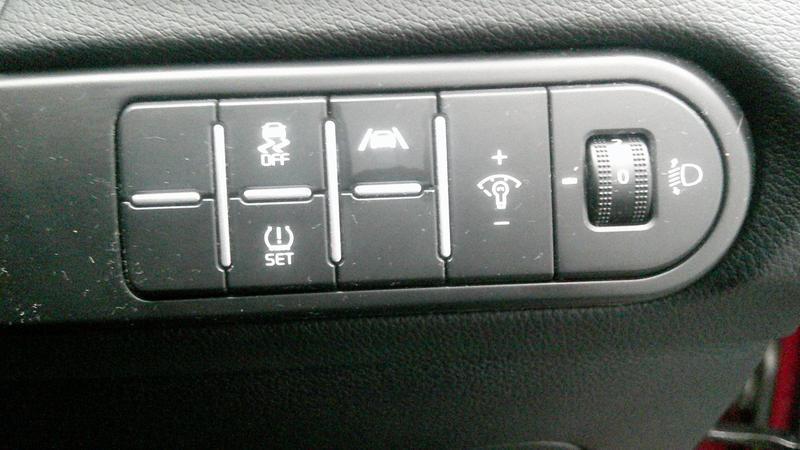 Used Kia XCeed 2023 for sale - 77848742: Photo 13