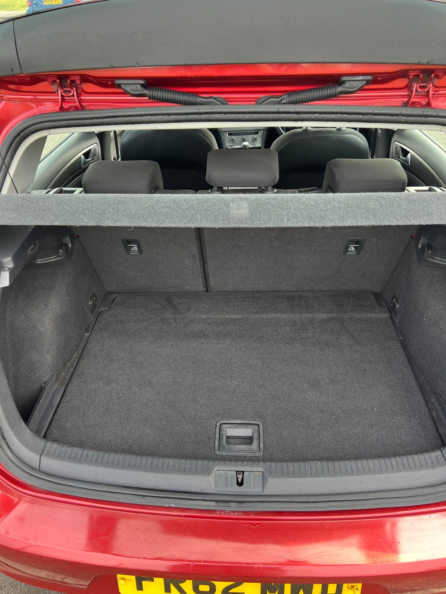 Used Volkswagen Golf 2013 for sale - 77898884: Photo 10