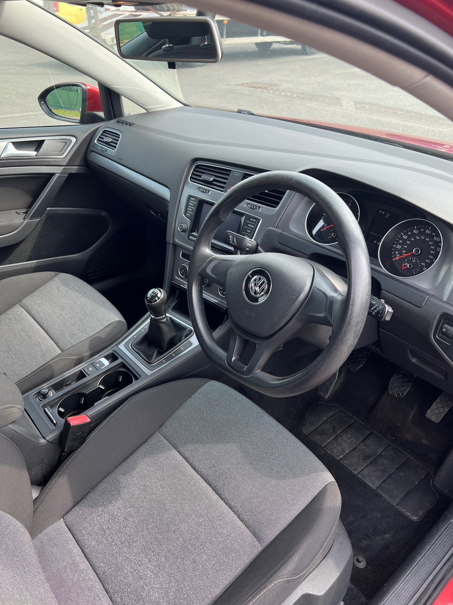 Used Volkswagen Golf 2013 for sale - 77898884: Photo 12