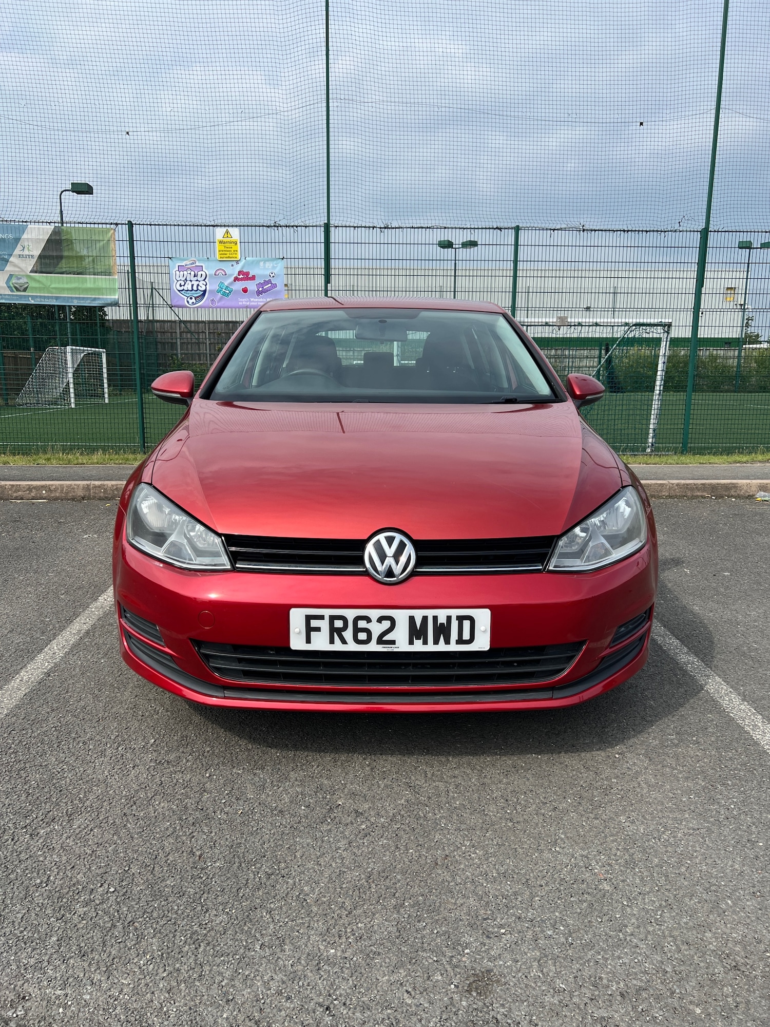 Used Volkswagen Golf 2013 for sale - 77898884: Photo 2