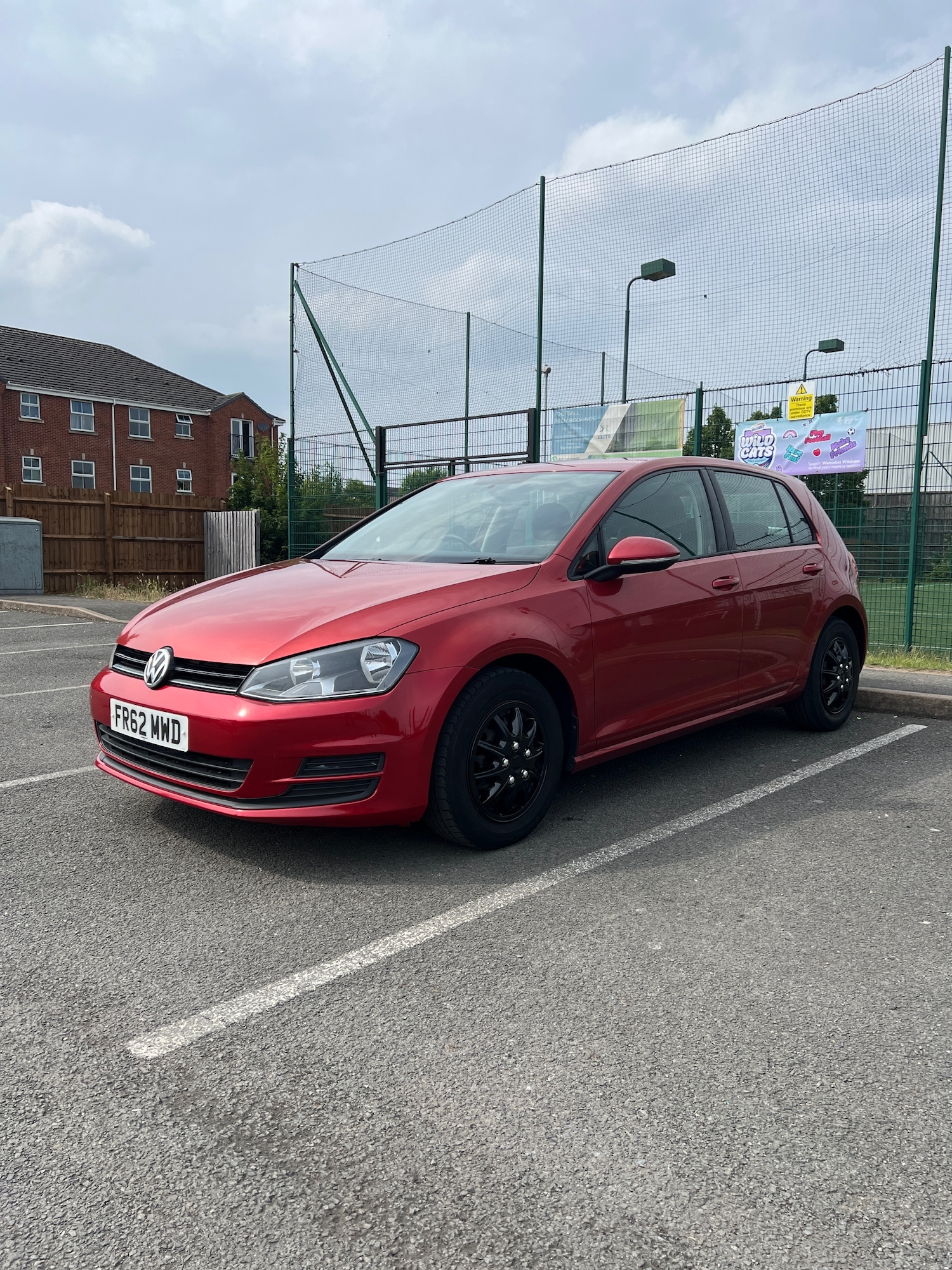 Used Volkswagen Golf 2013 for sale - 77898884: Photo 3