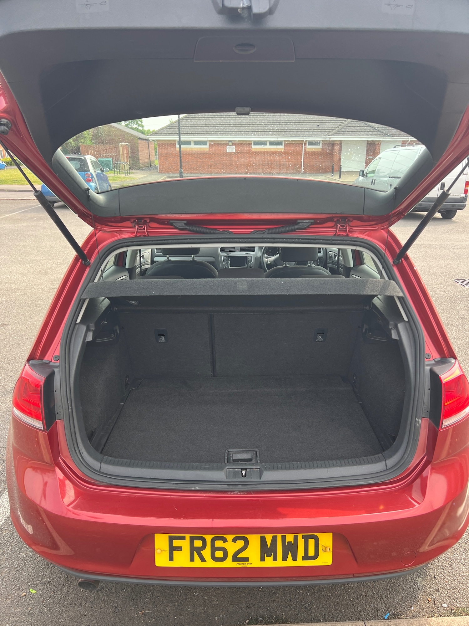 Used Volkswagen Golf 2013 for sale - 77898884: Photo 9