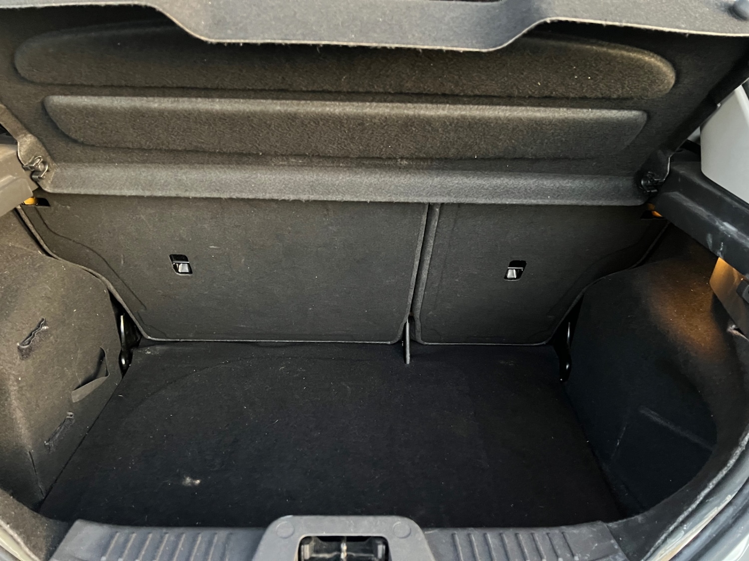 Used Ford Fiesta 2016 for sale - 76980348: Photo 16