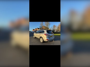 Used Hyundai Santa Fe 2012 for sale - 77053930: Photo