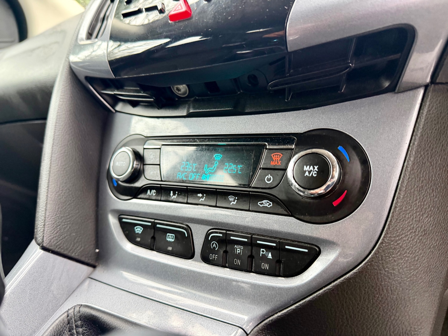 Used Ford Focus 2013 for sale - 77637950: Photo 30