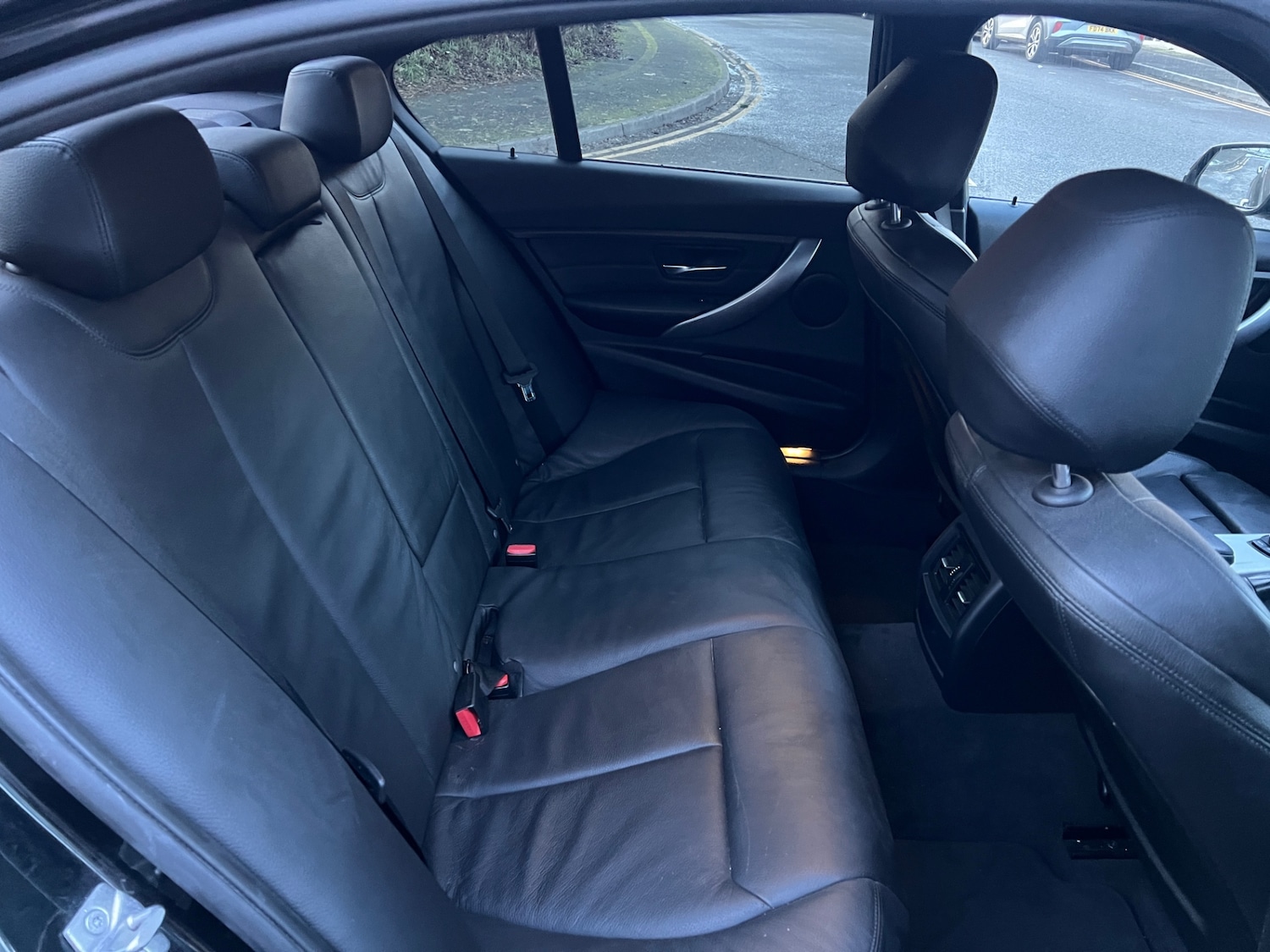 Used BMW 3 Series 2013 for sale - 77160803: Photo 10