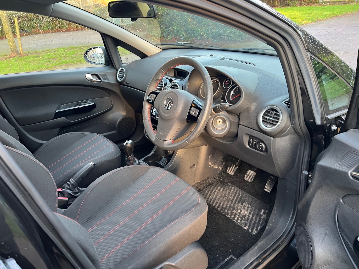 Used Vauxhall Corsa 2012 for sale - 76982519: Photo 10