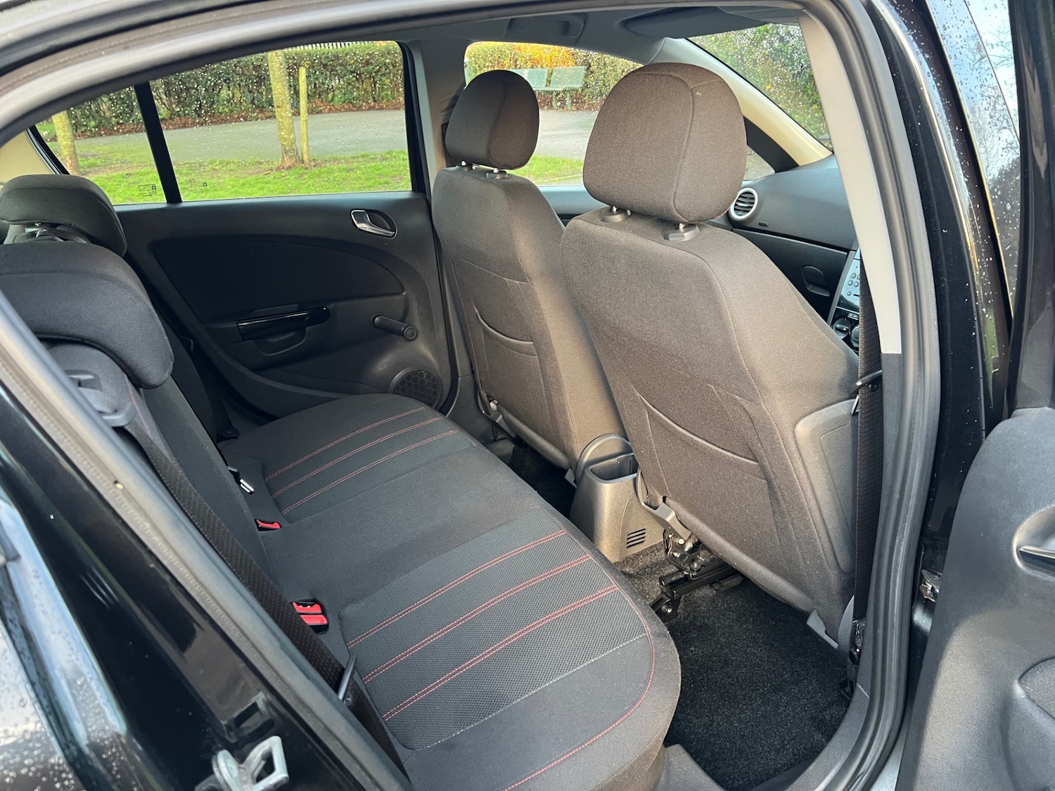 Used Vauxhall Corsa 2012 for sale - 76982519: Photo 11