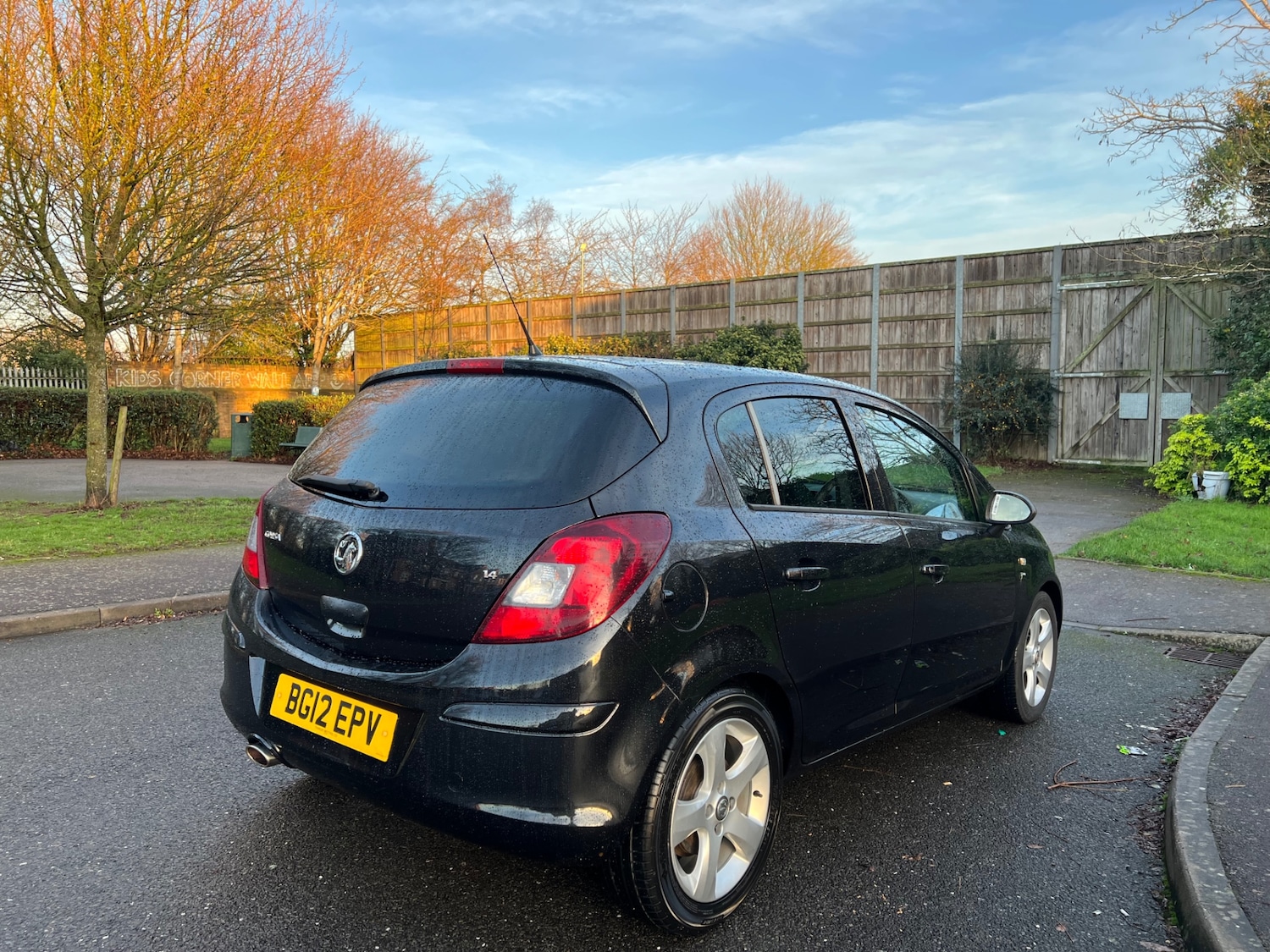 Used Vauxhall Corsa 2012 for sale - 76982519: Photo 5