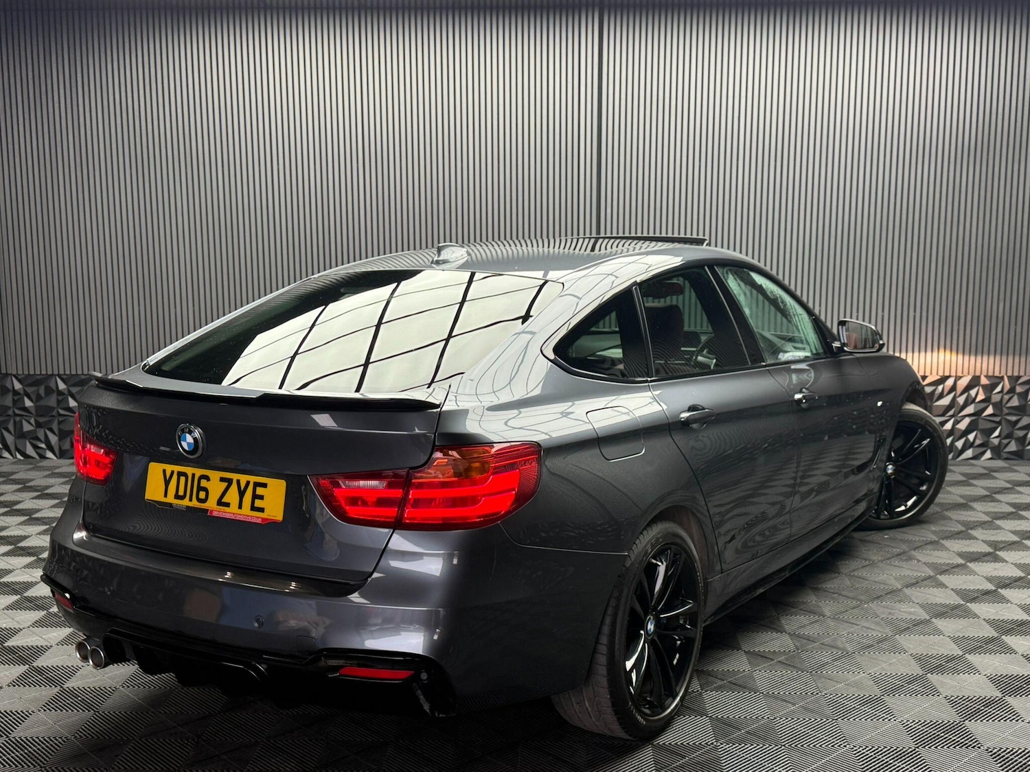 Used BMW 3 Series 2016 for sale - 76592054: Photo 18