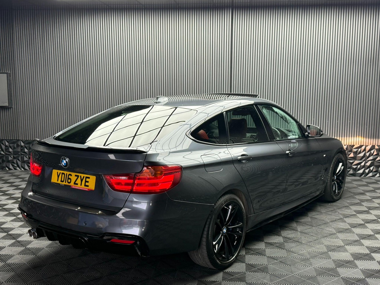 Used BMW 3 Series 2016 for sale - 76592054: Photo 19