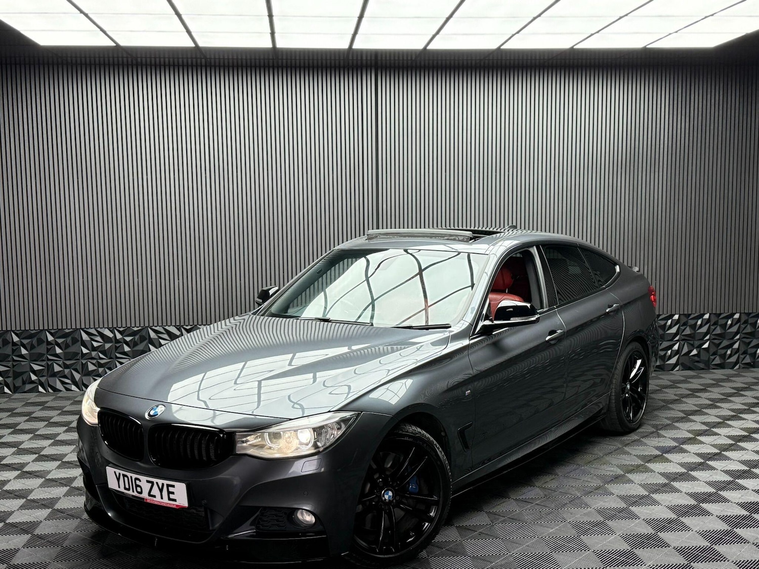 Used BMW 3 Series 2016 for sale - 76592054: Photo 9