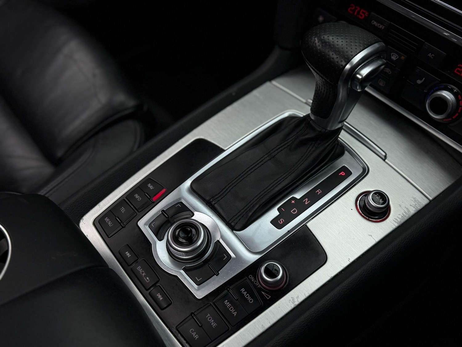 Used Audi Q7 2012 for sale - 76592954: Photo 17