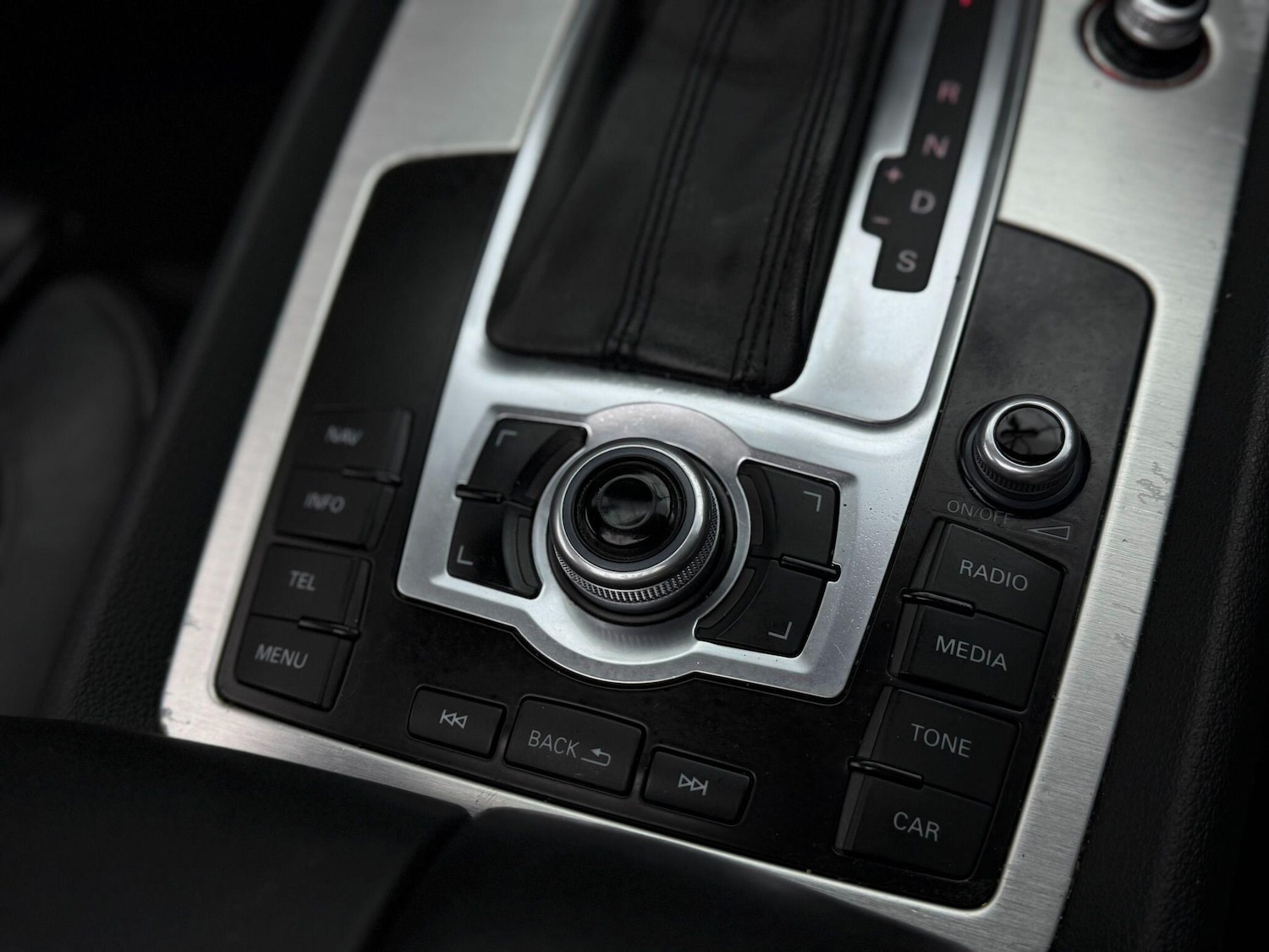 Used Audi Q7 2012 for sale - 76592954: Photo 21