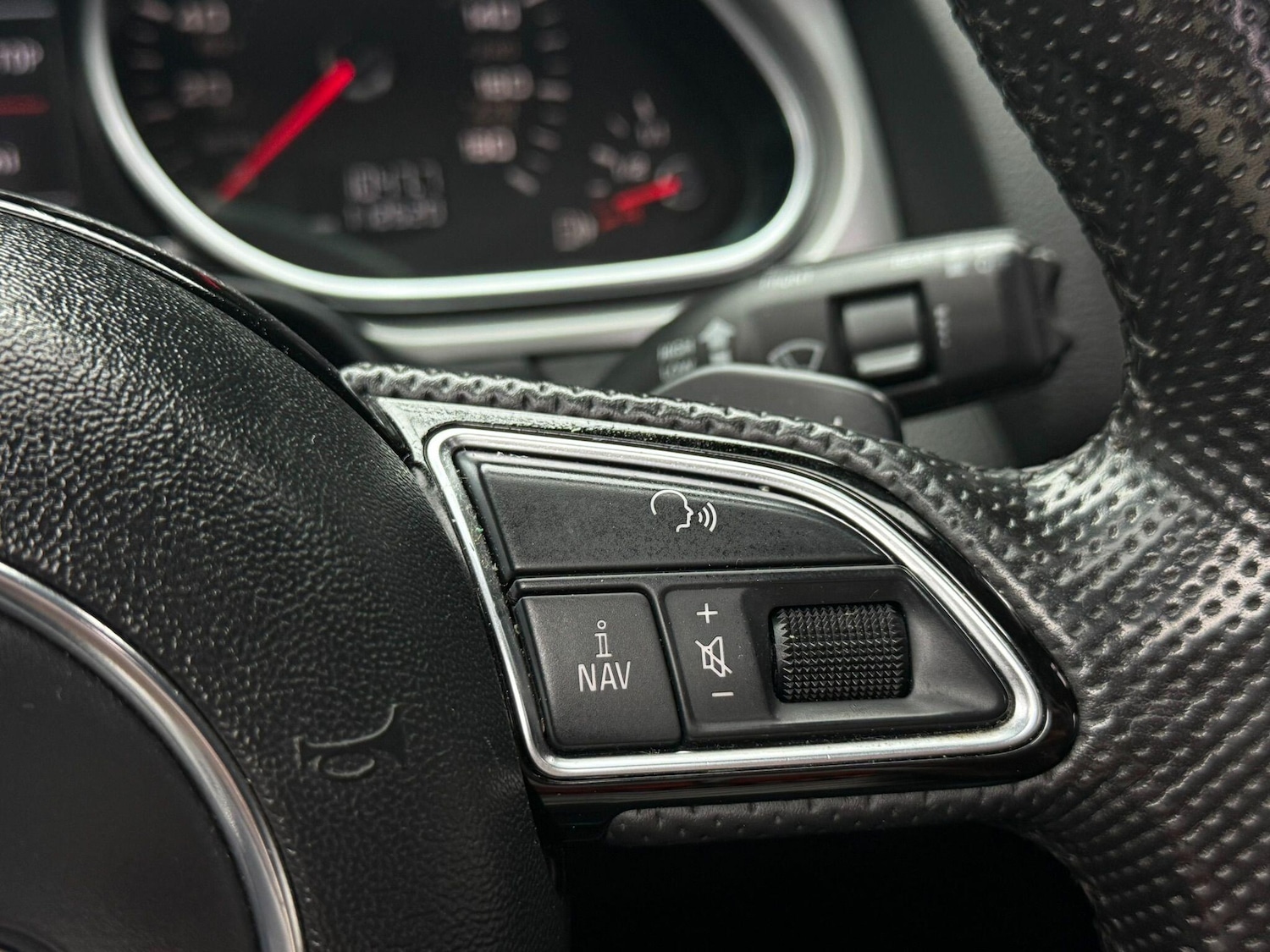 Used Audi Q7 2012 for sale - 76592954: Photo 33