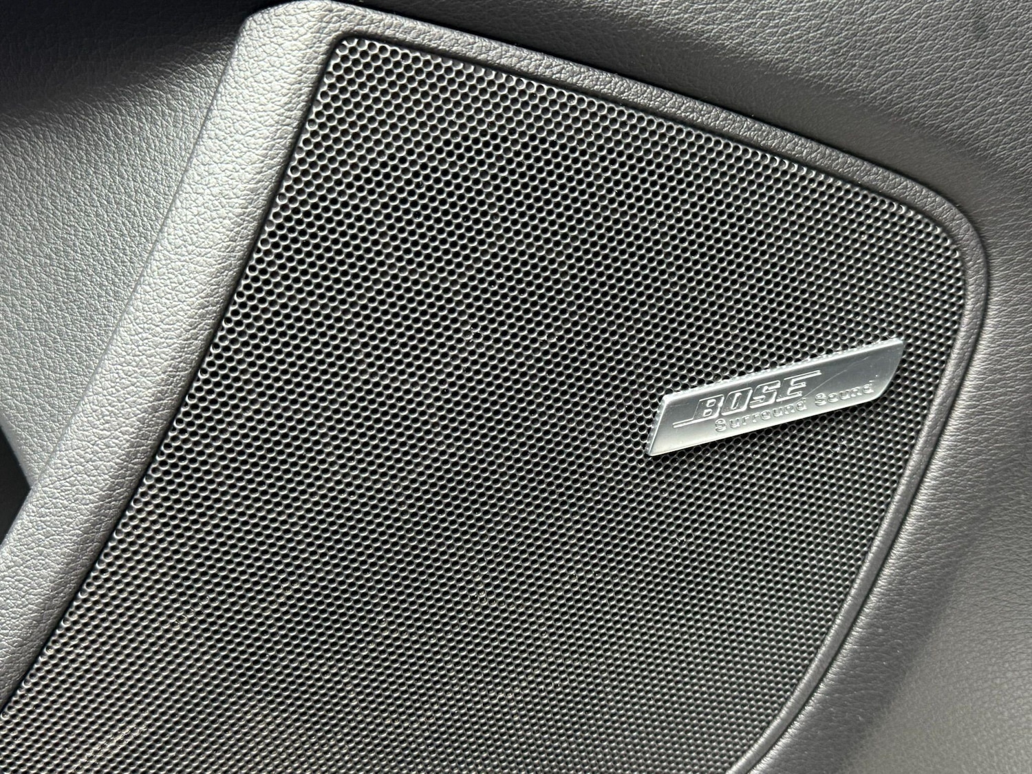 Used Audi Q7 2012 for sale - 76592954: Photo 35