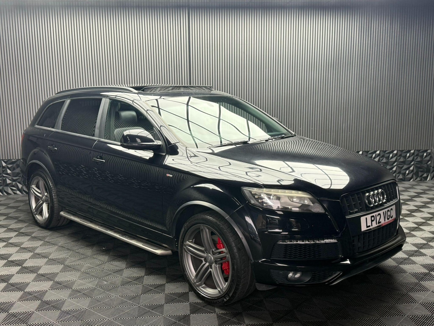 Used Audi Q7 2012 for sale - 76592954: Photo 6