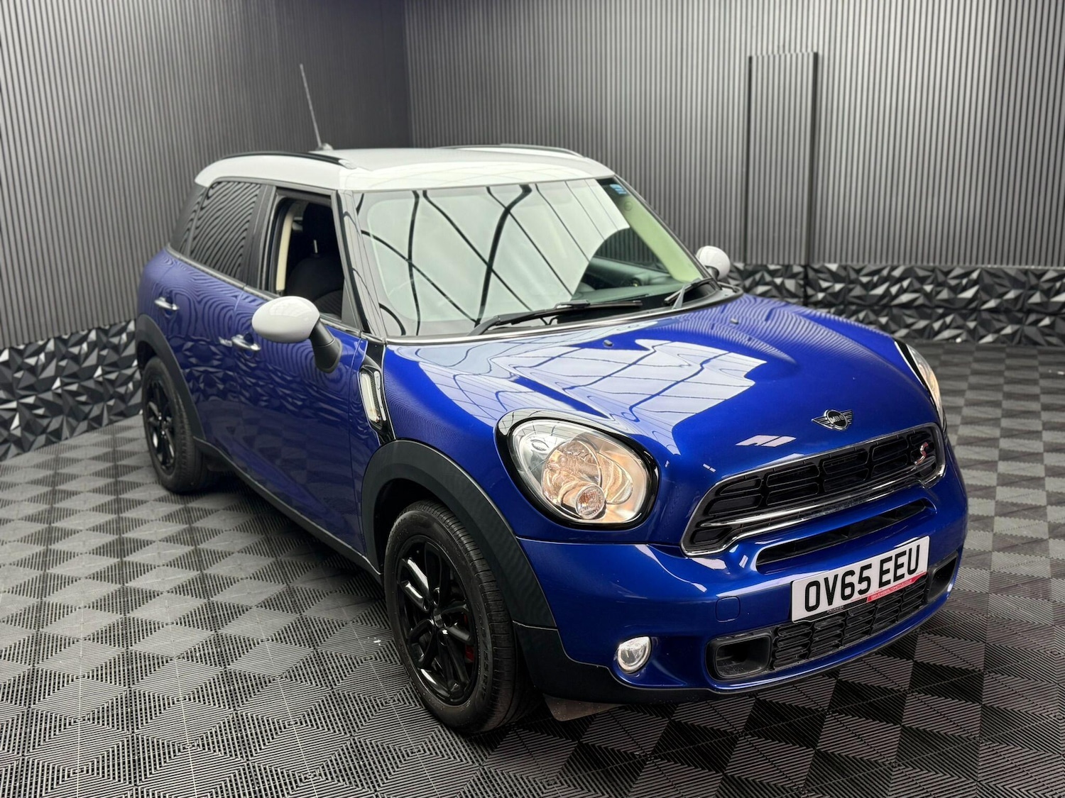 Used MINI Countryman 2015 for sale - 76592952: Photo 3