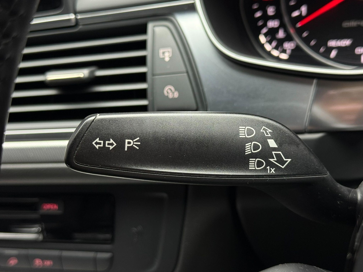 Used Audi A6 Allroad 2017 for sale - 76991966: Photo 35