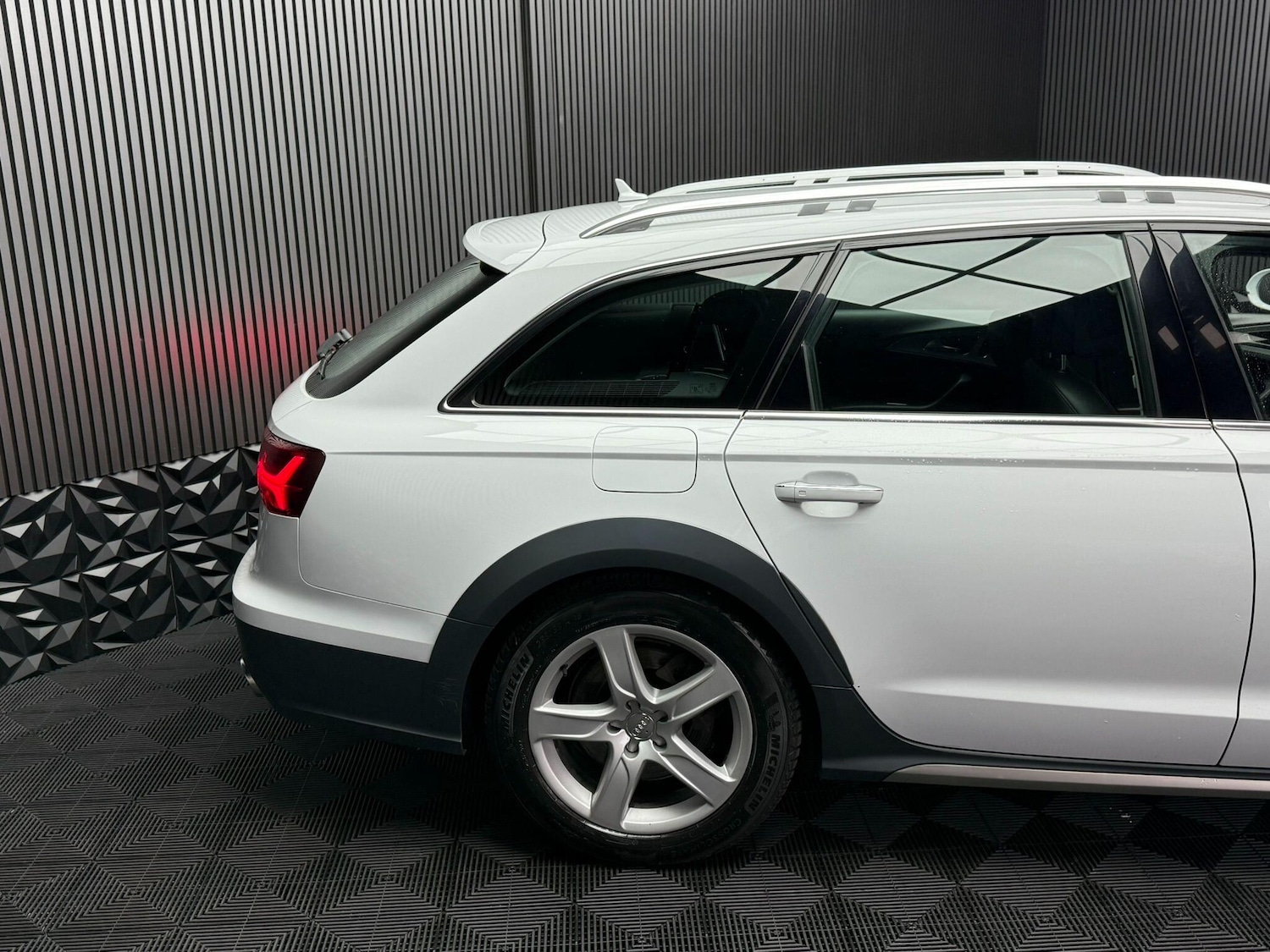 Used Audi A6 Allroad 2017 for sale - 76991966: Photo 47