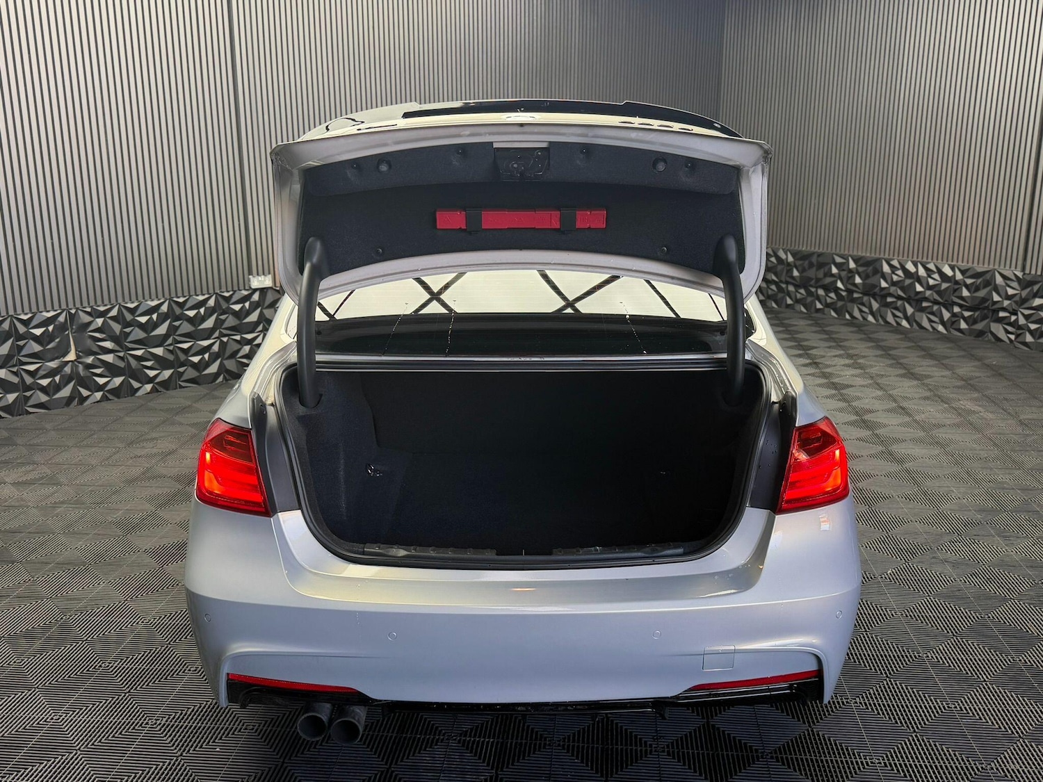 Used BMW 3 Series 2014 for sale - 77377324: Photo 56