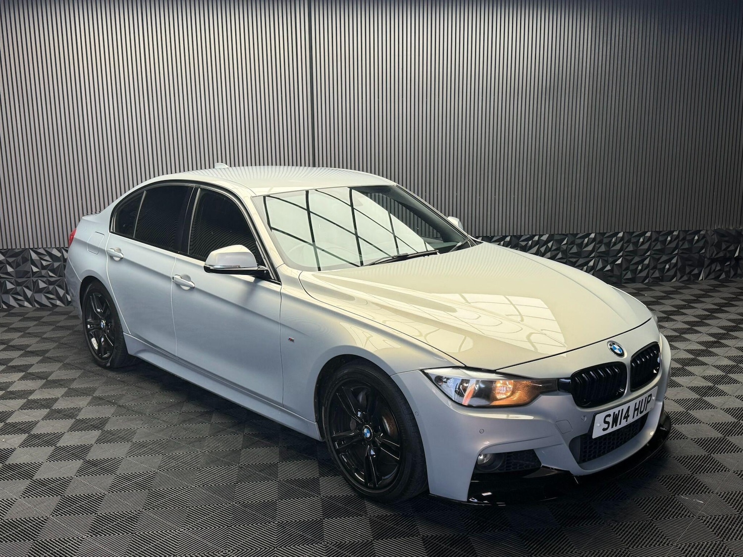 Used BMW 3 Series 2014 for sale - 77377324: Photo 7