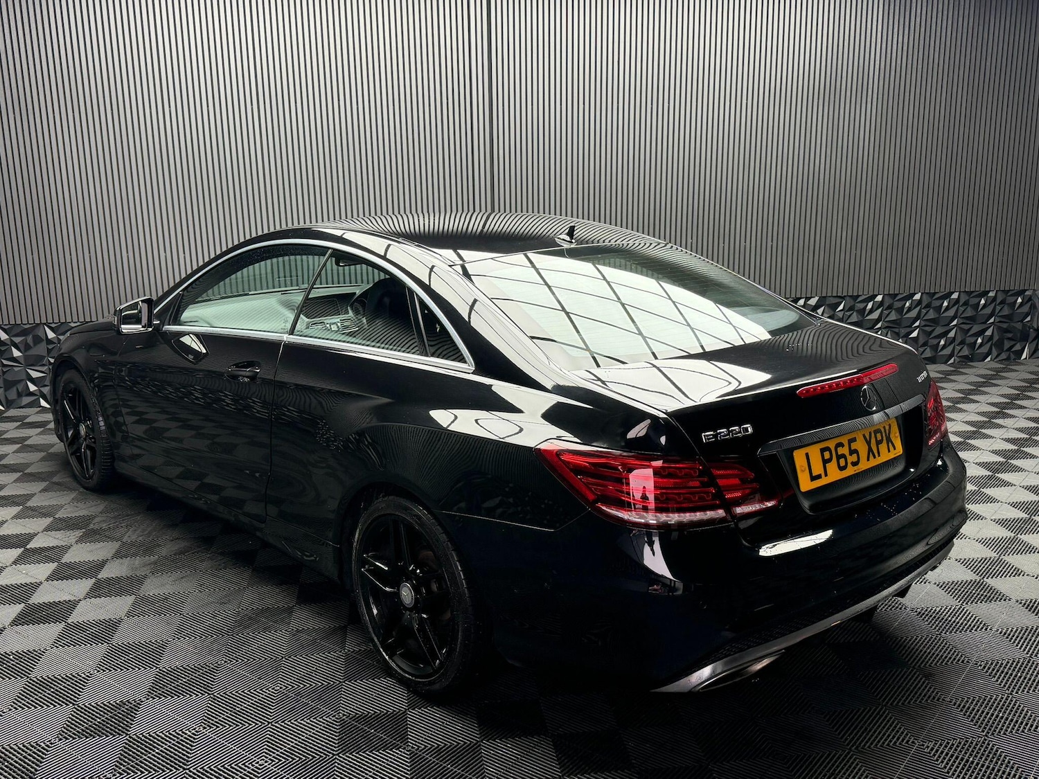 Used Mercedes-Benz E Class 2016 for sale - 77376026: Photo 13