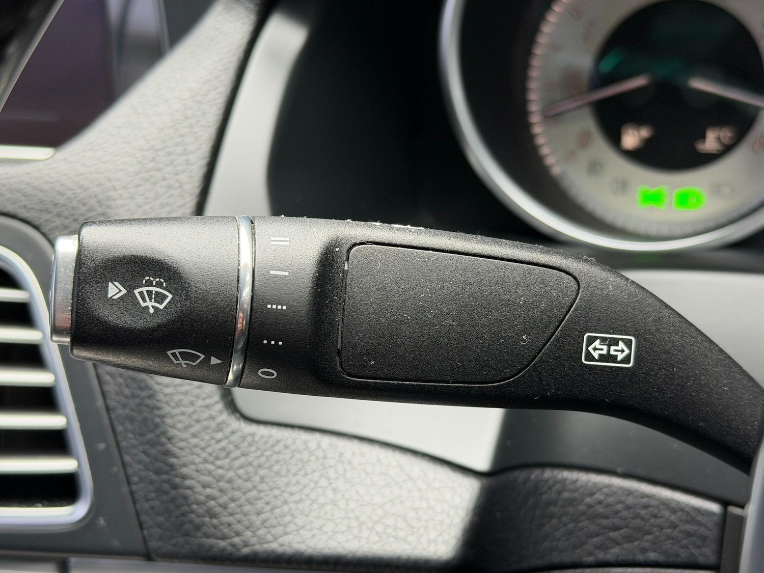 Used Mercedes-Benz E Class 2016 for sale - 77376026: Photo 29