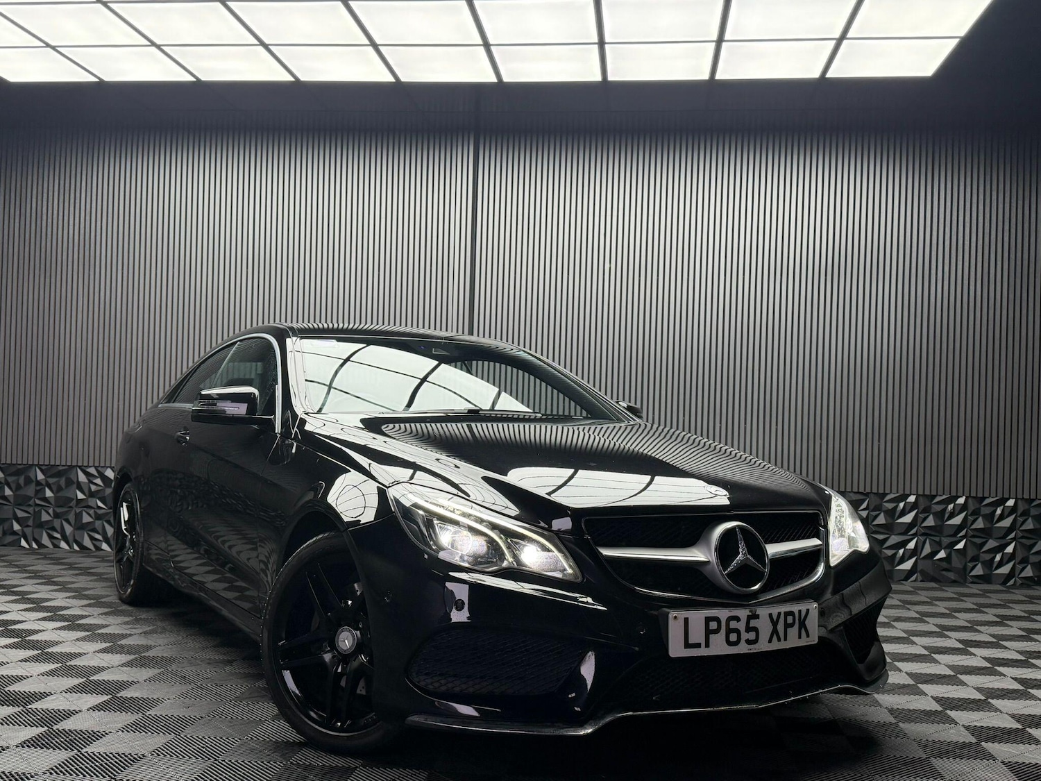 Used Mercedes-Benz E Class 2016 for sale - 77376026: Photo 7