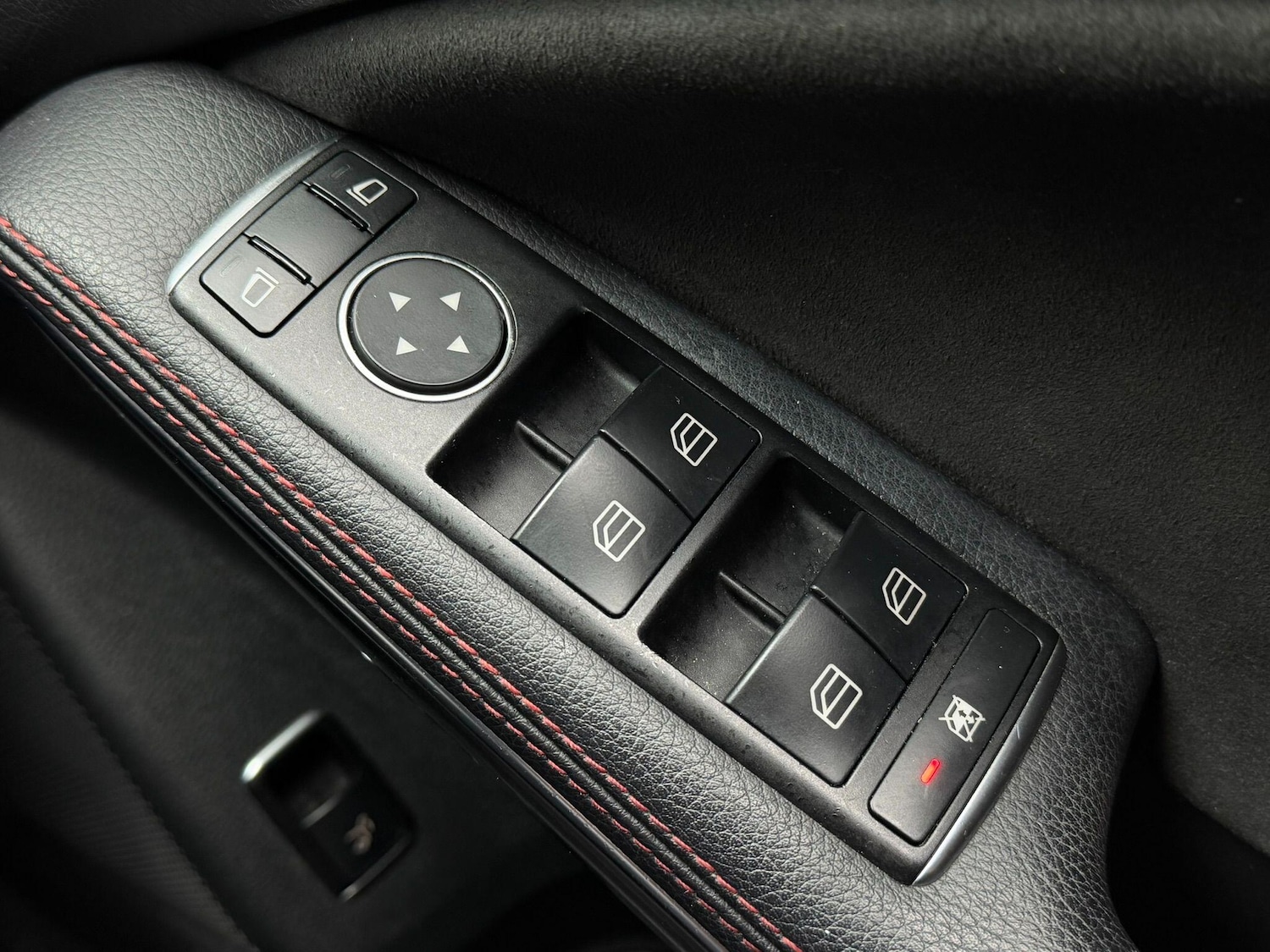 Used Mercedes-Benz GLA 2016 for sale - 77377305: Photo 21