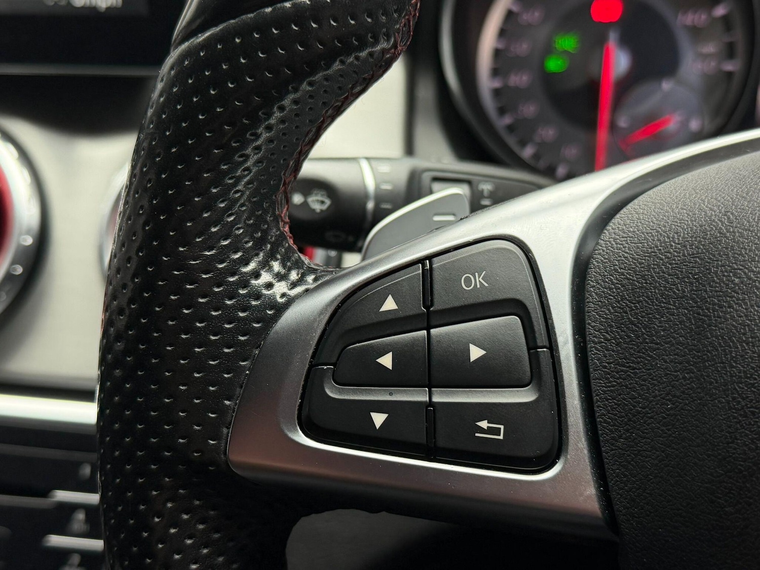 Used Mercedes-Benz GLA 2016 for sale - 77377305: Photo 29