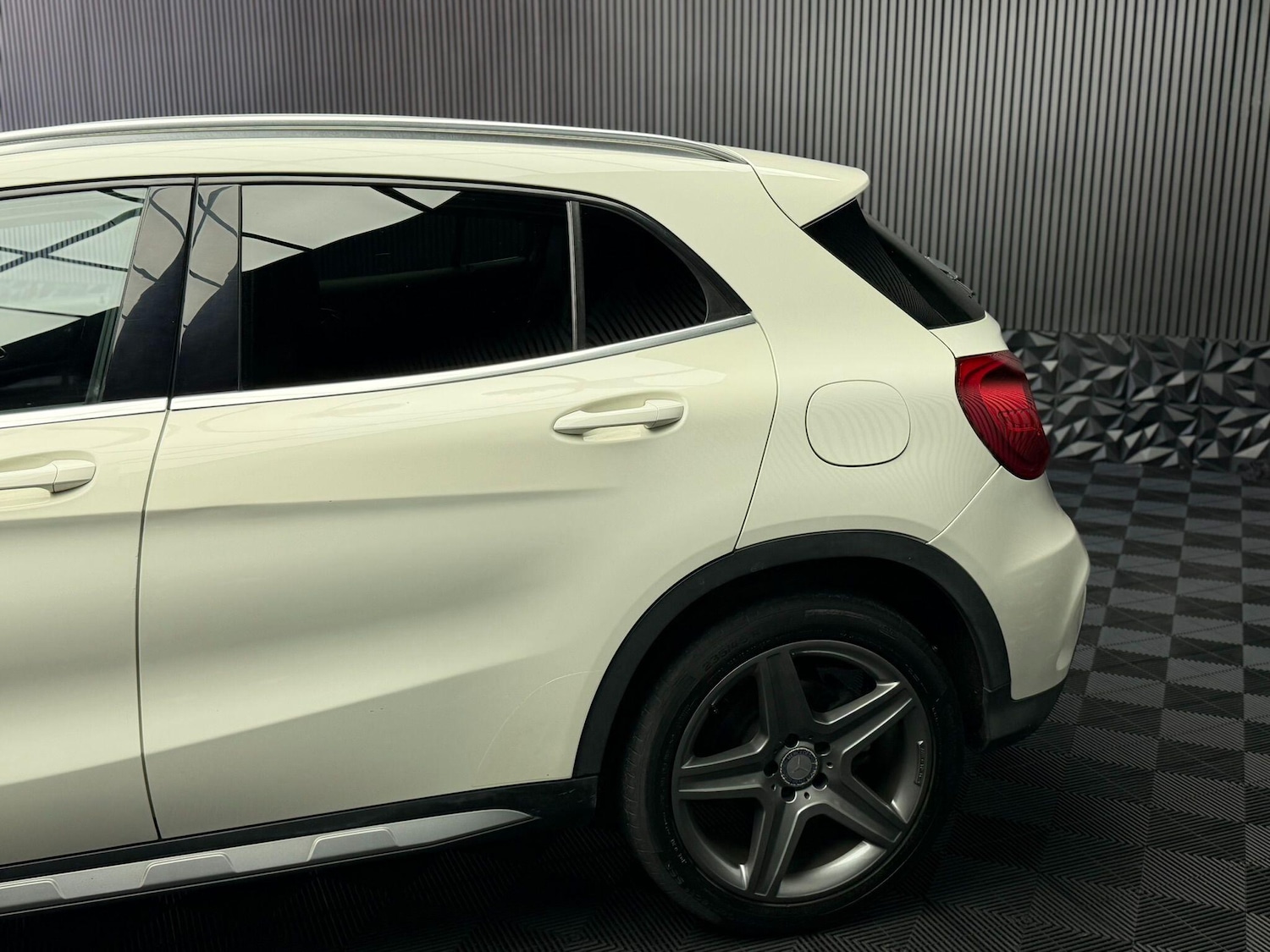 Used Mercedes-Benz GLA 2016 for sale - 77377305: Photo 60