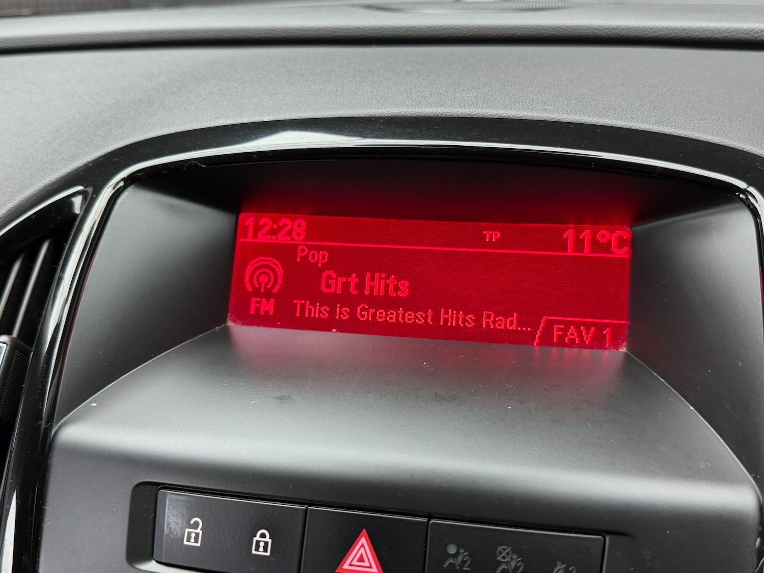 Used Vauxhall Astra 2014 for sale - 77015462: Photo 34