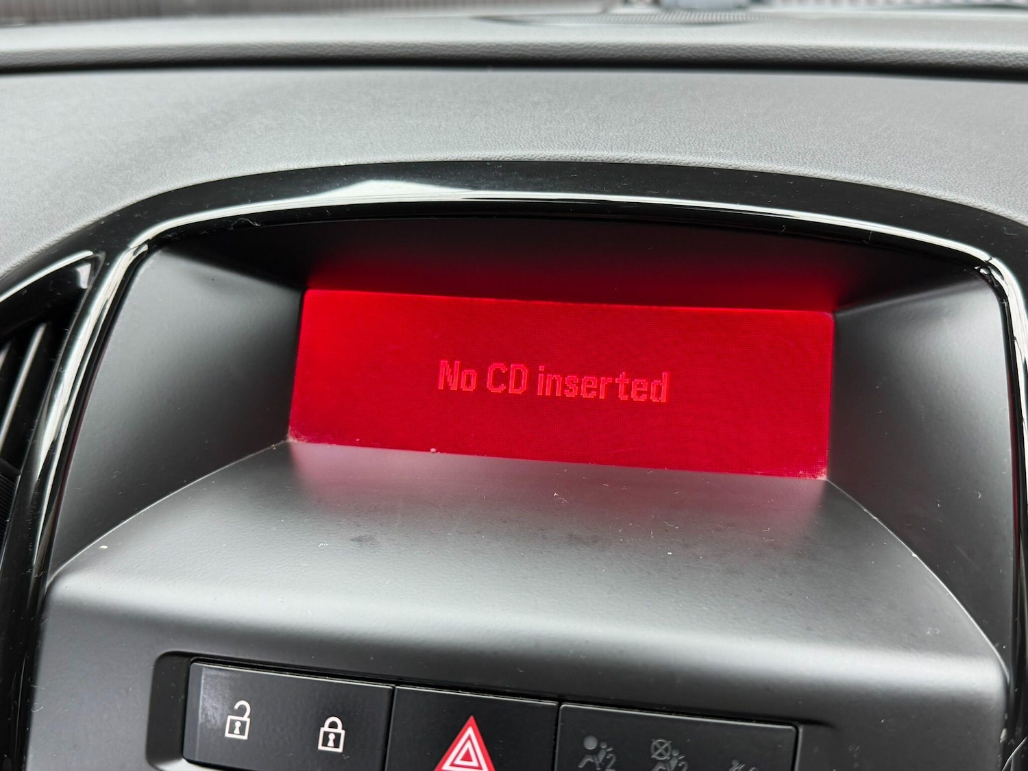 Used Vauxhall Astra 2014 for sale - 77015462: Photo 36