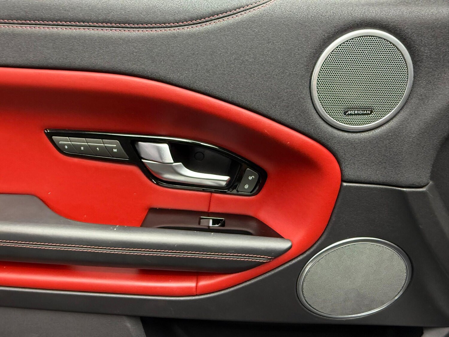 Used Land Rover Range Rover Evoque 2016 for sale - 76317737: Photo 37