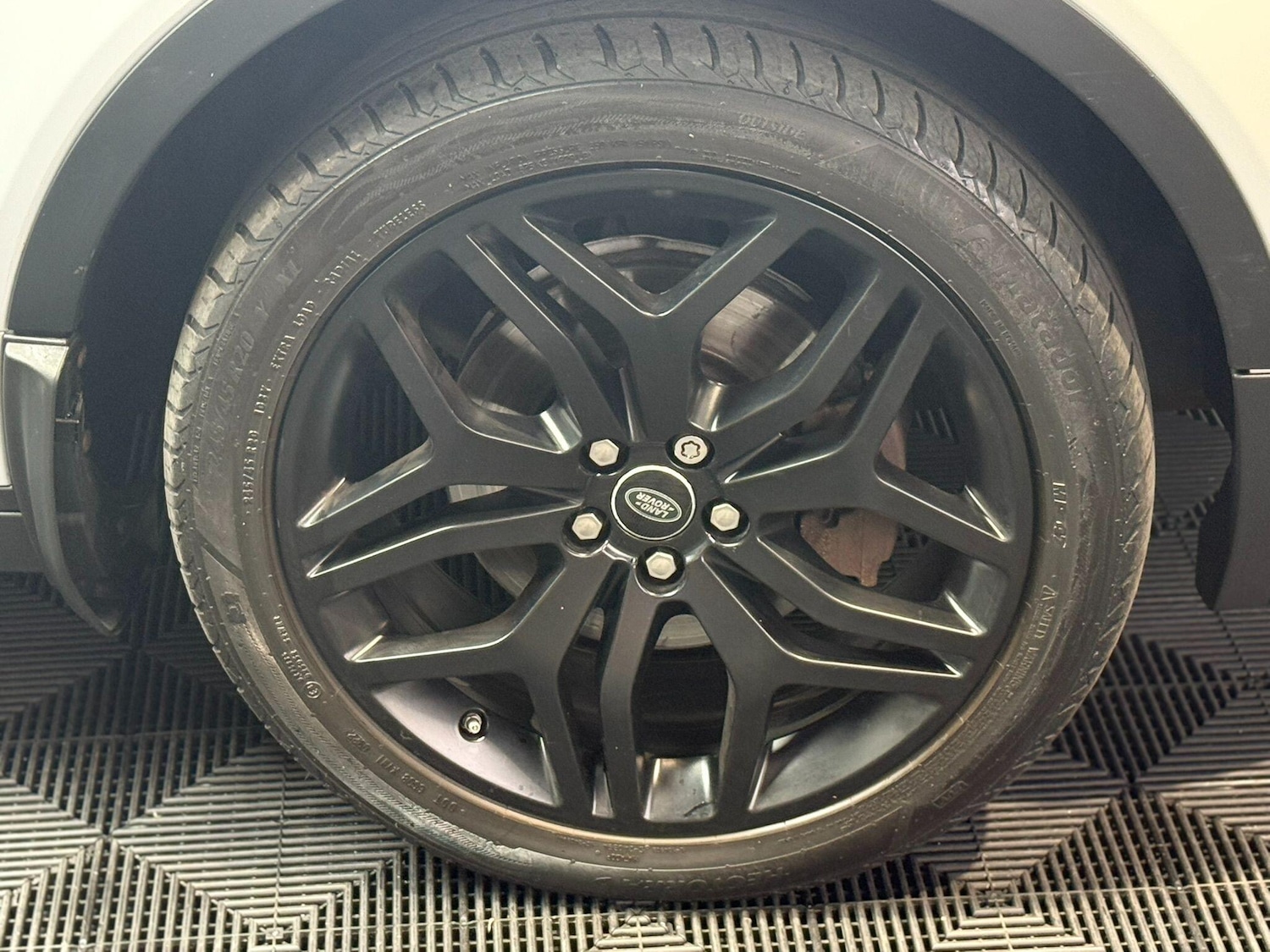 Used Land Rover Range Rover Evoque 2016 for sale - 76317737: Photo 41