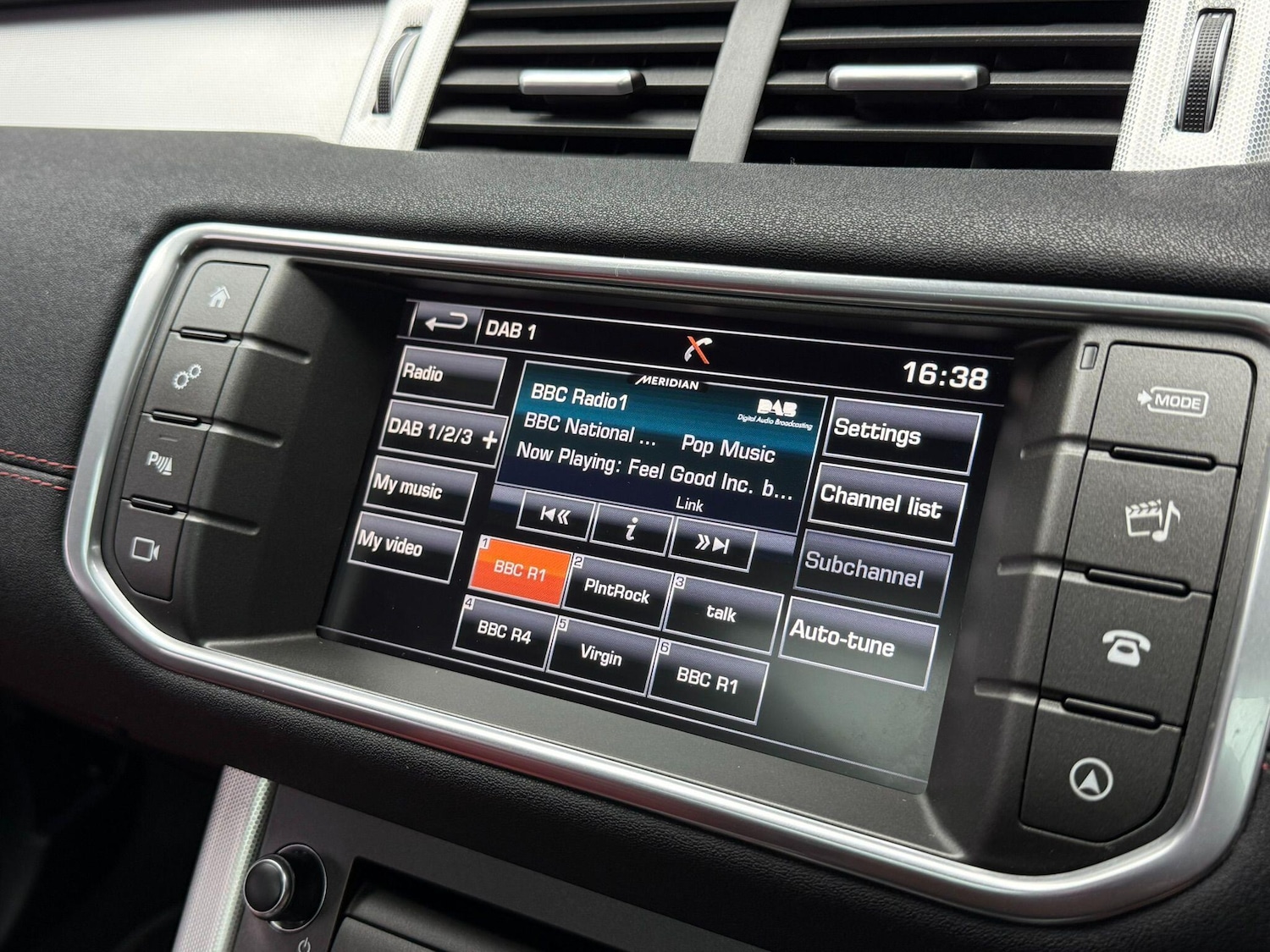 Used Land Rover Range Rover Evoque 2016 for sale - 76317737: Photo 47