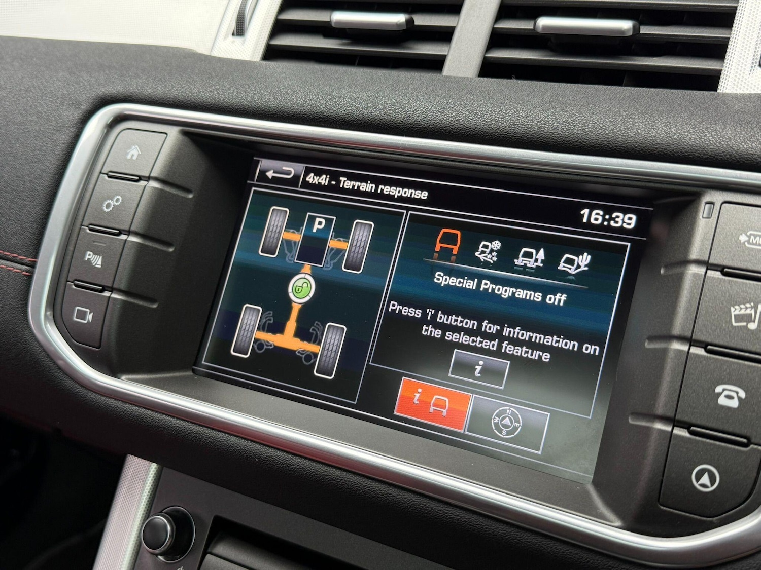 Used Land Rover Range Rover Evoque 2016 for sale - 76317737: Photo 51