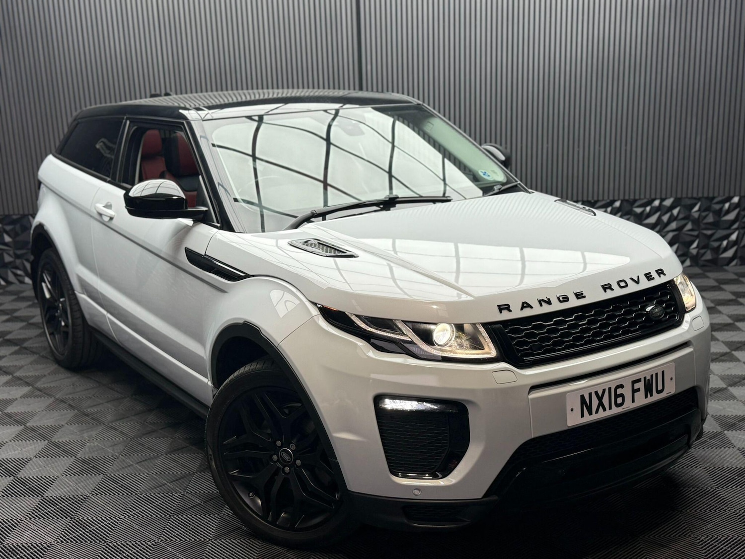 Used Land Rover Range Rover Evoque 2016 for sale - 76317737: Photo 7